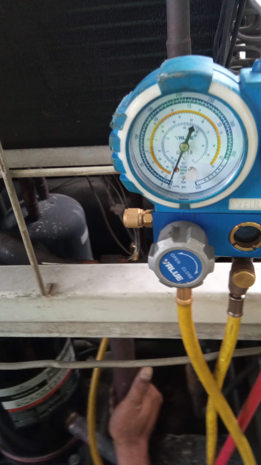 (1) Maintenance dan perbaikan watter chiller dan cooling tower – 2